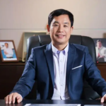 老百姓大药房董事长：药店巨头董事长突遭留置